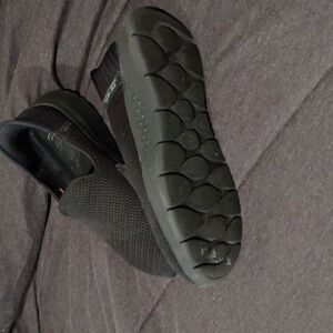 Women's Black Slip-On Shoes 9 And Half Step In